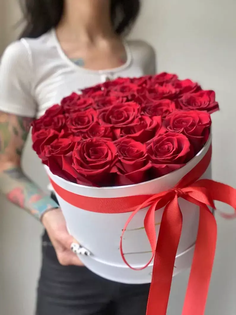 Bouquet photo: Holland roses — Flowers Place Worldwide