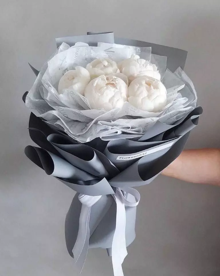 Bouquet photo: Affordable bouquets — Flowers Place Dubai