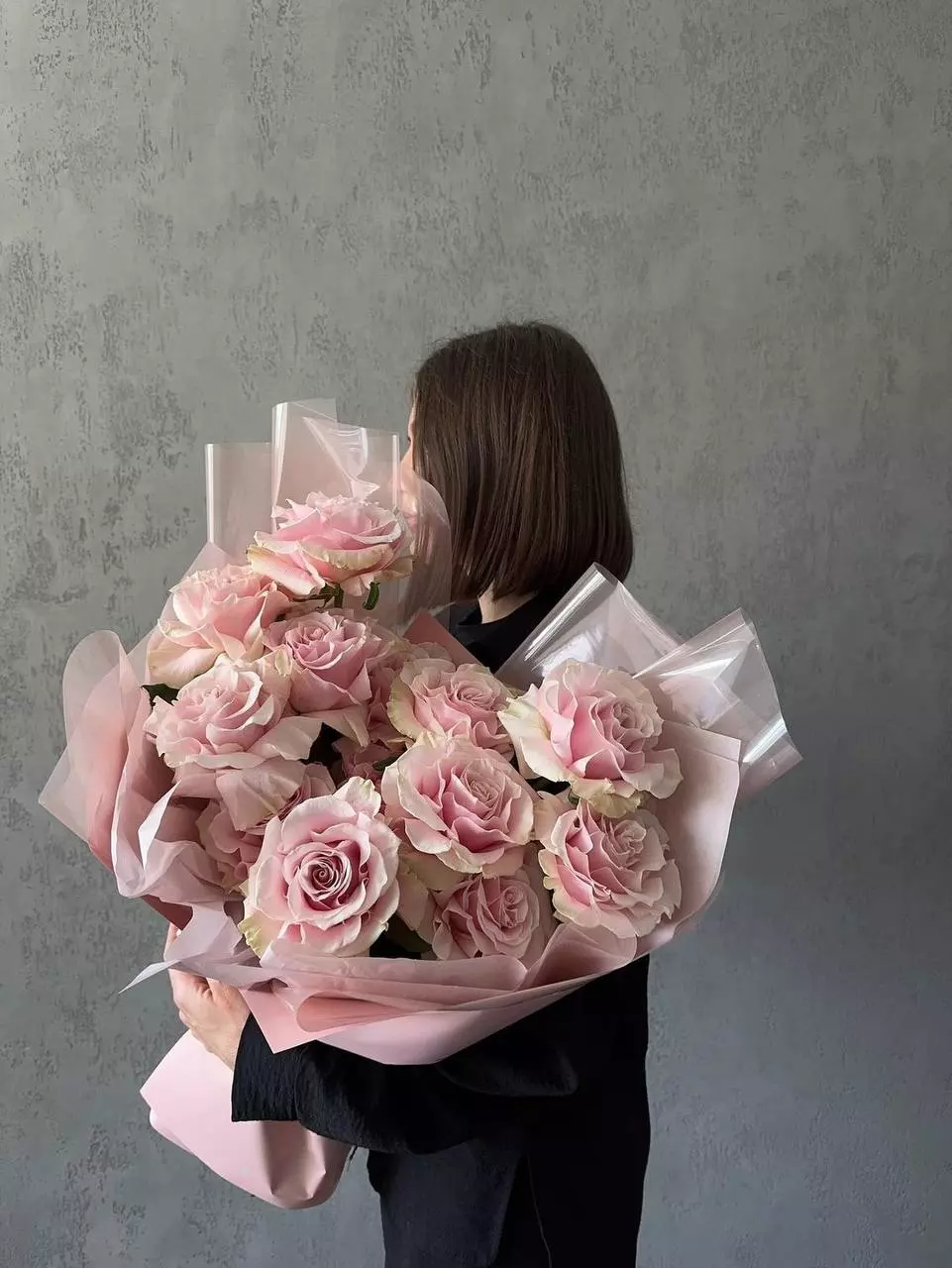 Bouquet photo: Flowers for Anniversary — Flowers Place Istanbul