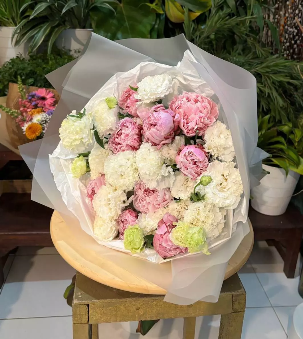 Bouquet photo: Eustoma — Flowers Place Istanbul