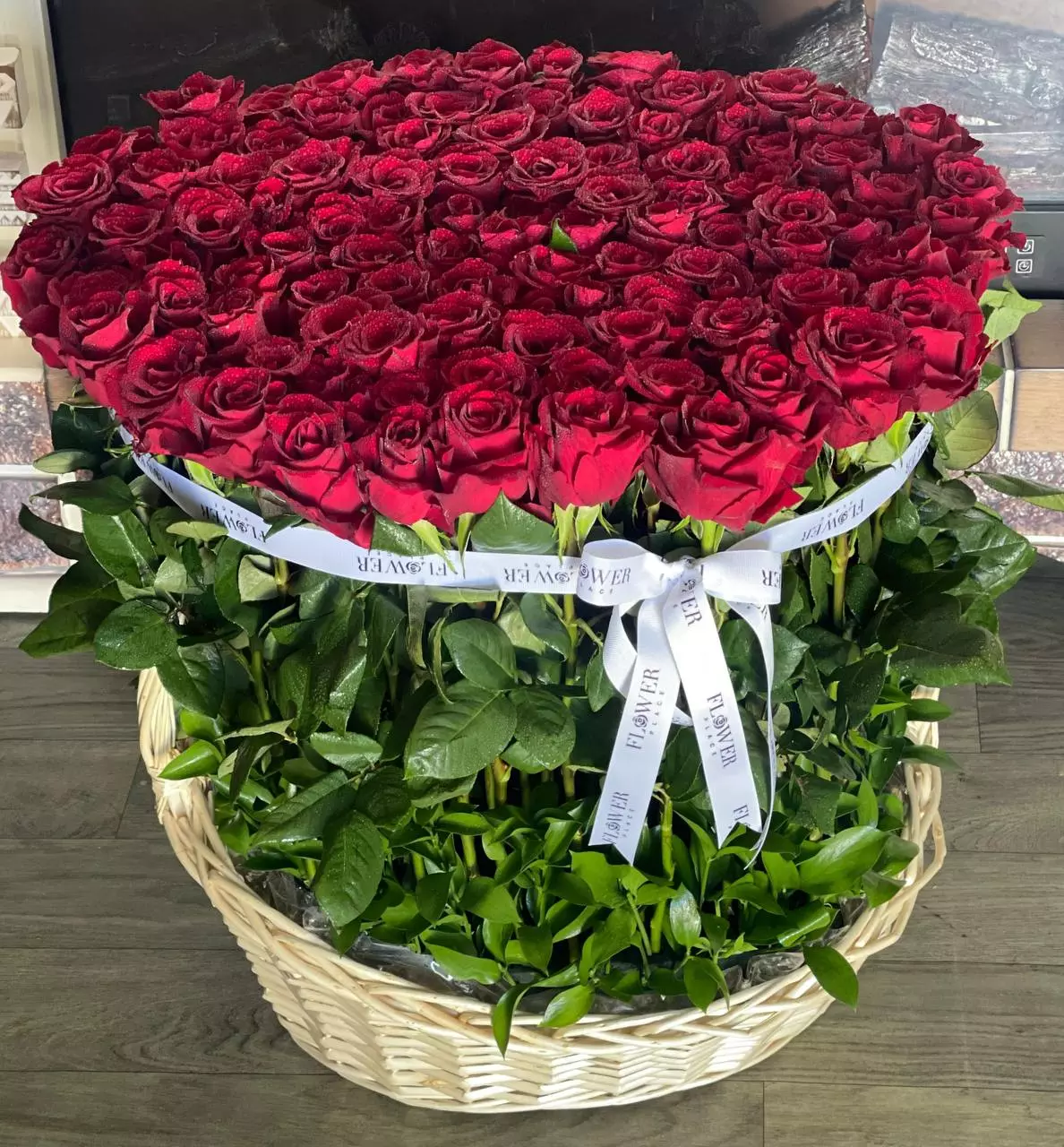 Bouquet photo: Flowers for Anniversary — Flowers Place Worldwide
