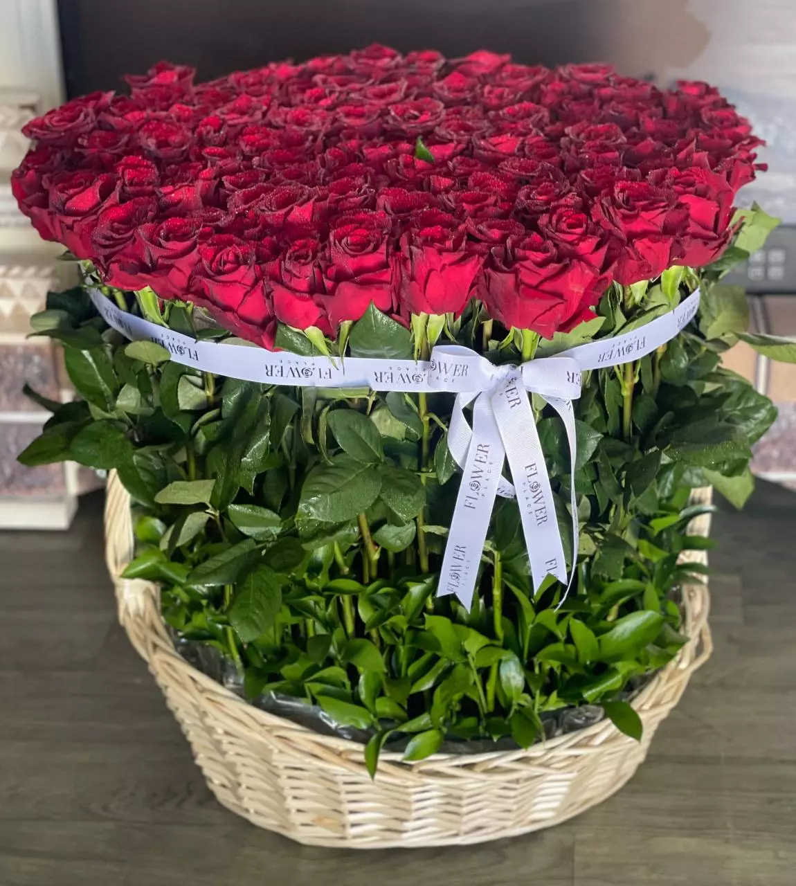 Bouquet photo 2: Flowers for Anniversary — Flowers Place Worldwide