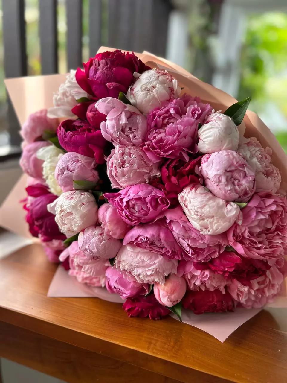 Bouquet photo: Flower arrangements — Flowers Place Dubai