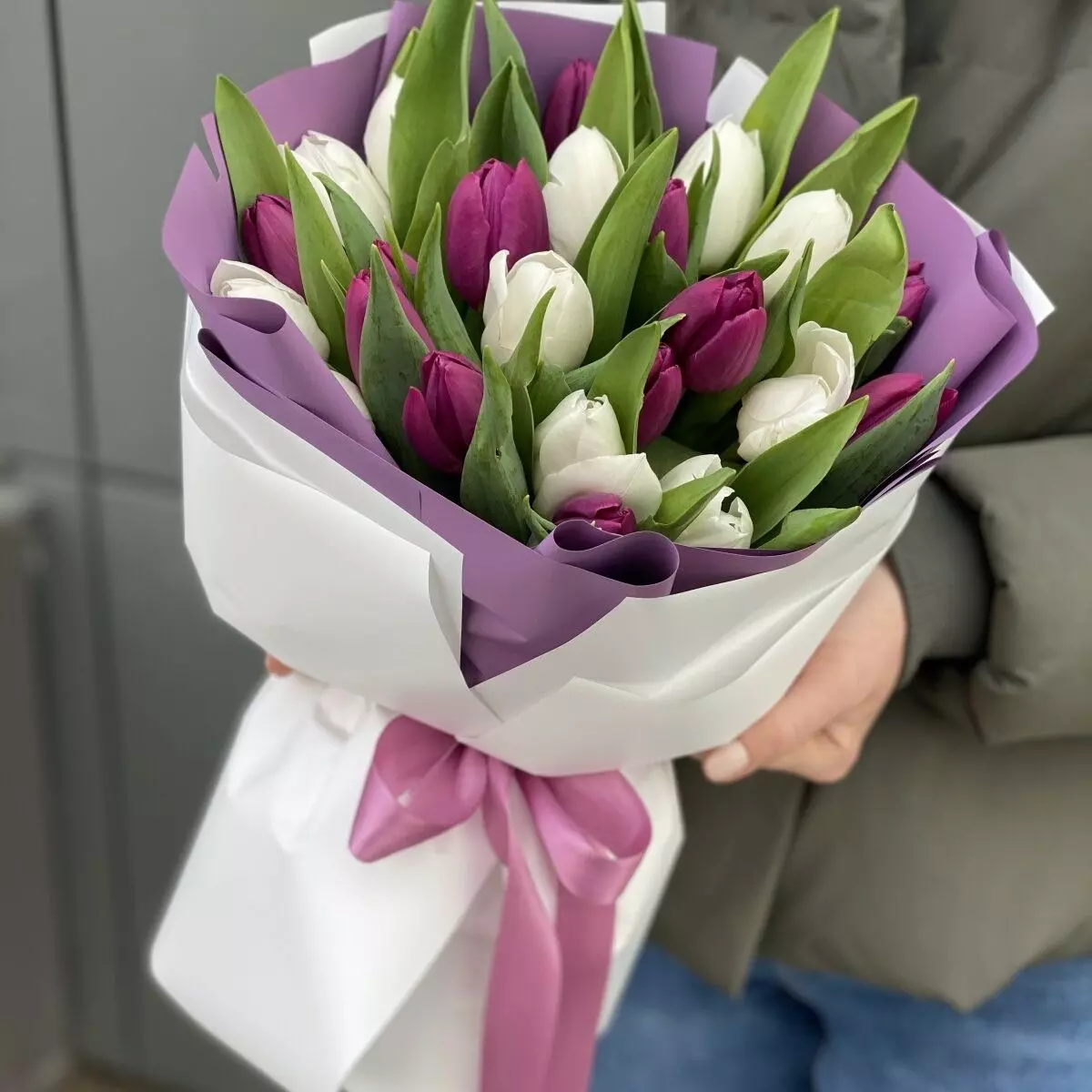 Bouquet photo: Without reason — Flowers Place your city