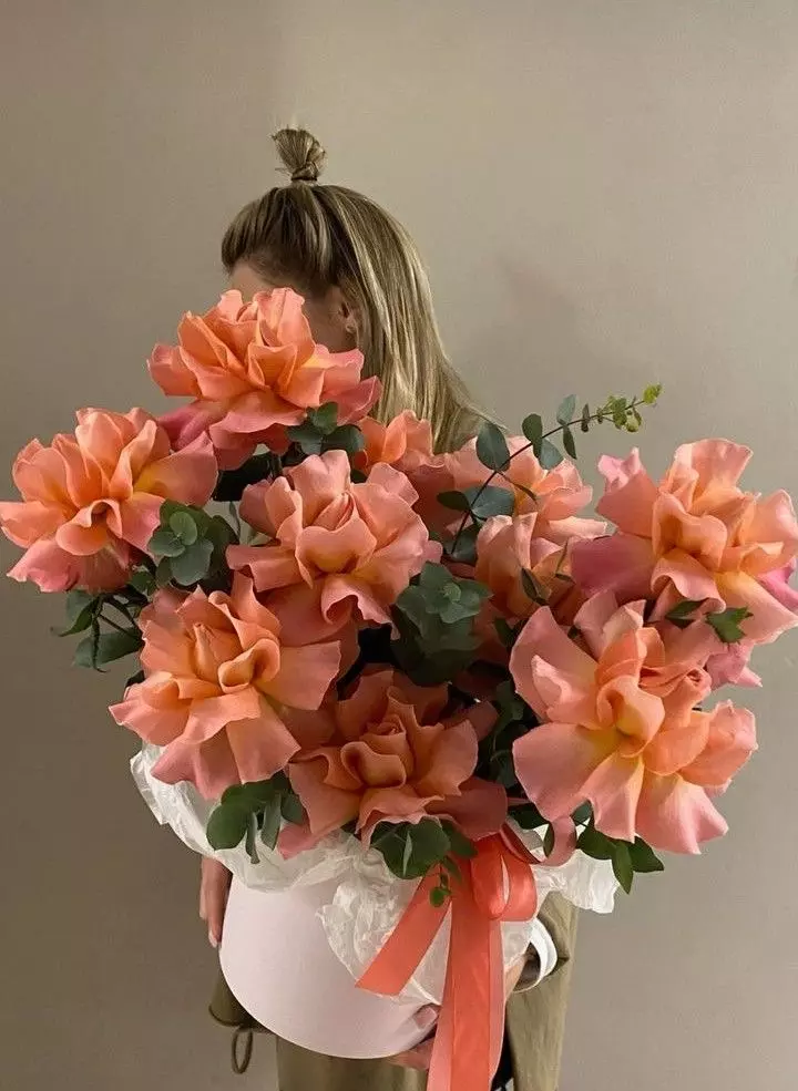 Bouquet photo: Affordable bouquets — Flowers Place Dubai