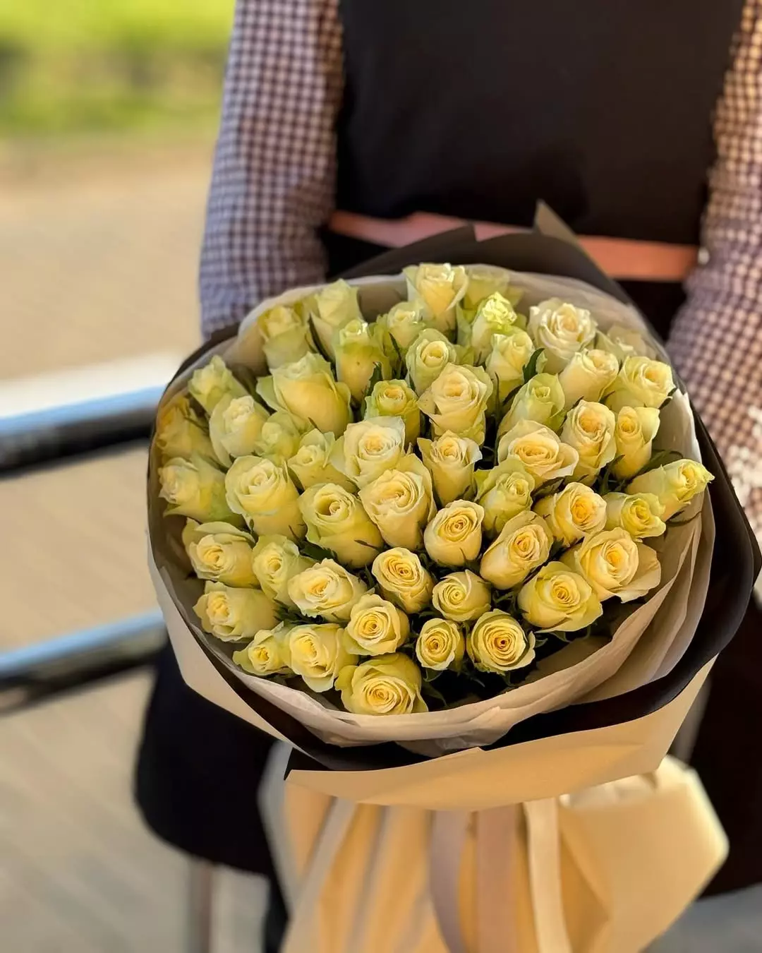 Bouquet photo 2: Bouquet of 51 roses — Flowers Place Istanbul
