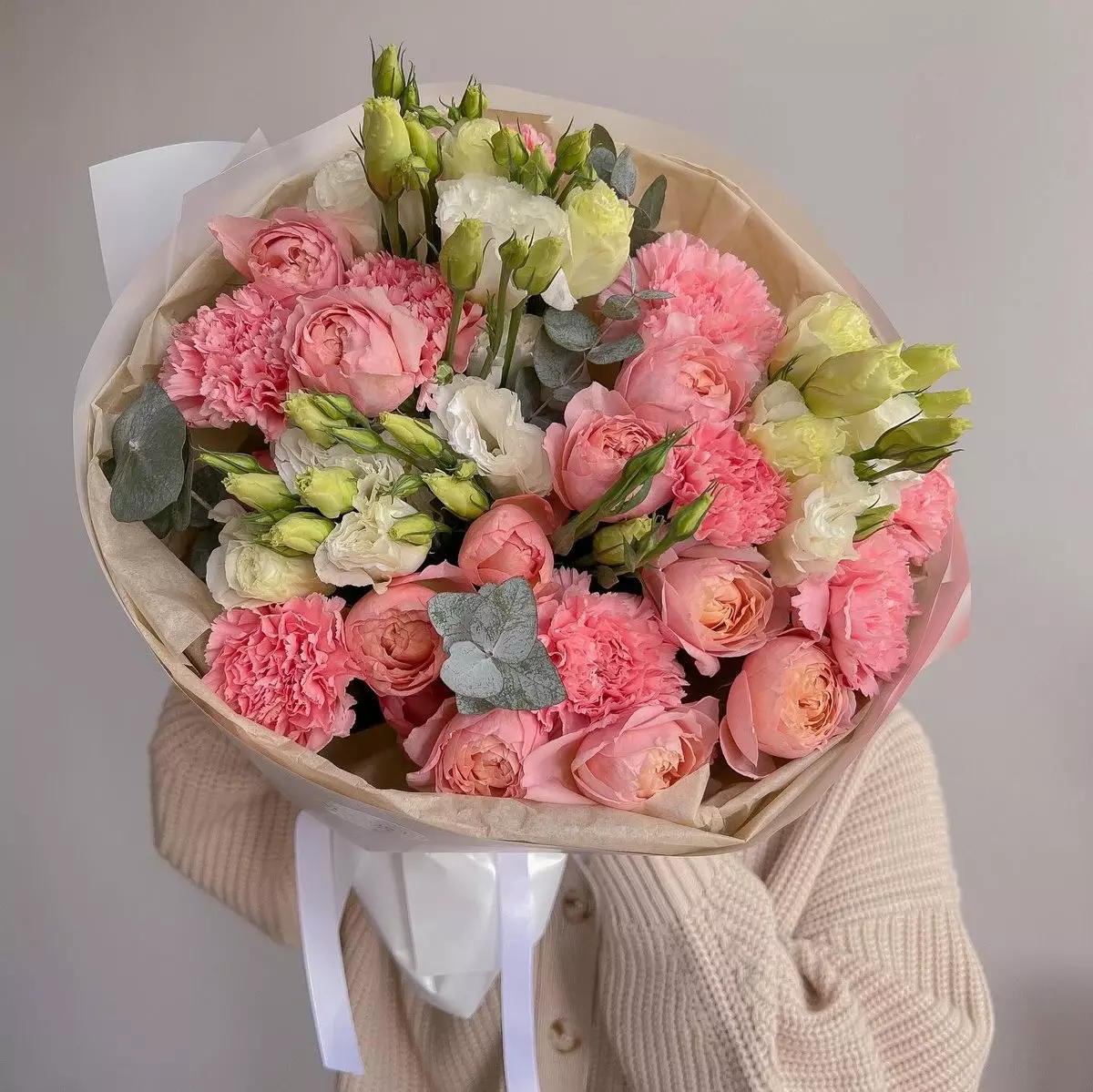 Bouquet photo: Affordable bouquets — Flowers Place Dubai