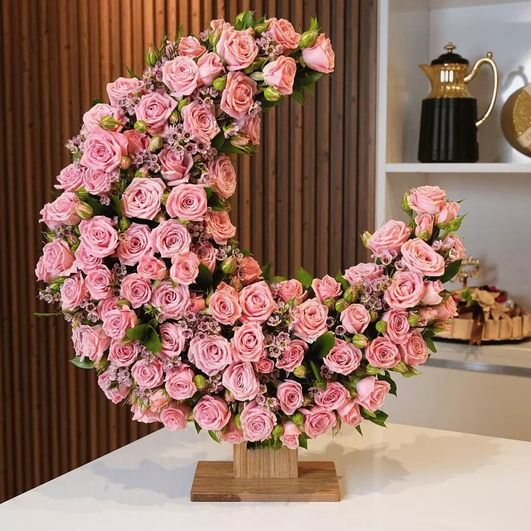 Bouquet 45 Pink Spray Roses “Bosphorus Whisper” Istanbul