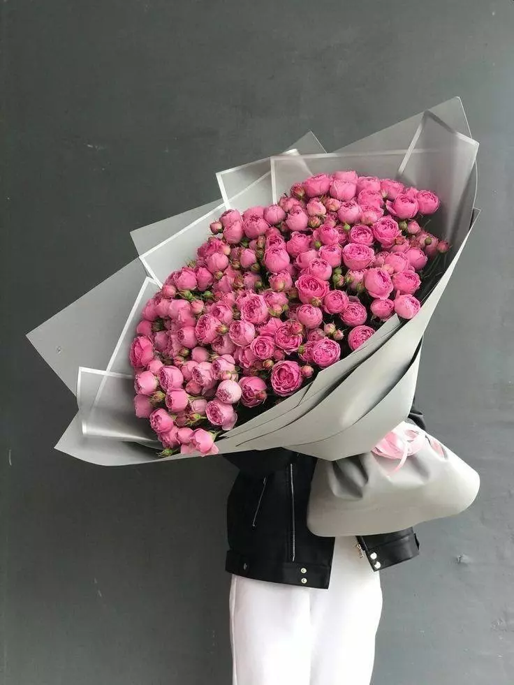 Bouquet photo: Bouquet of 51 roses — Flowers Place Larnaca