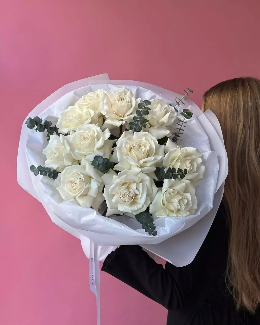 Bouquet 11 White French Roses “Silent Mirage” Ayia Napa