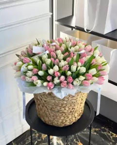 Photo of bouquet "Bouquet 251 Red Tulips Basket XXL “Crimson Whisper” Phuket" — Phuket - Flowers Delivery Flowers Place, photo 1 of 1