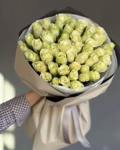 Photo of bouquet "Bouquet 51 White Pink Roses Colored Kraft Ribbon “Whispered Veil” Phuket" — Phuket - Flowers Delivery Flowers Place, photo 1 of 3
