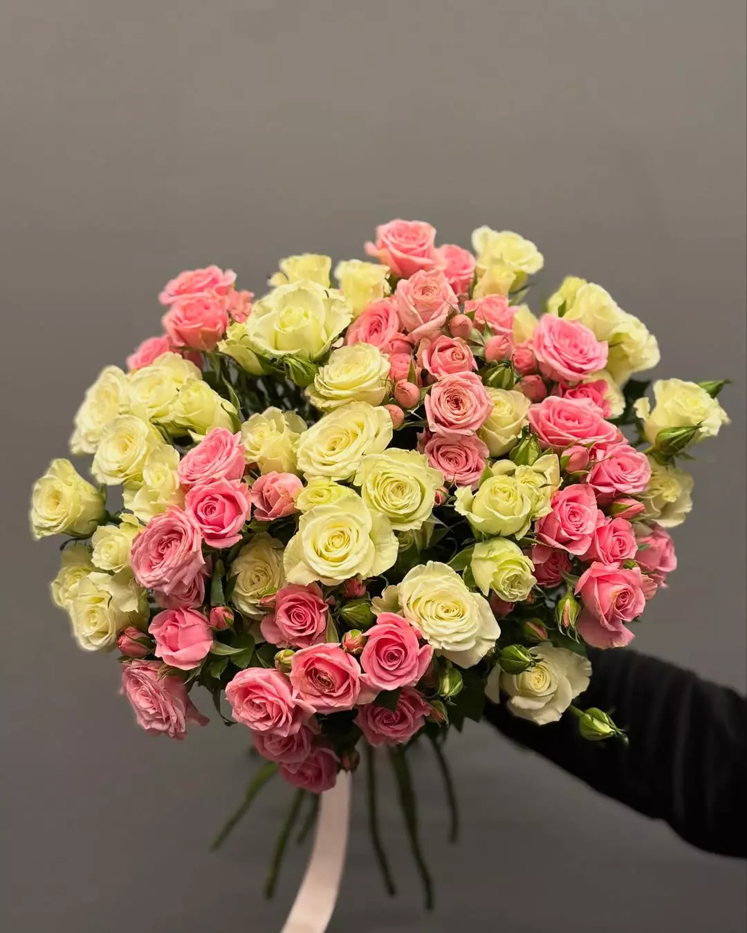 Bouquet photo 3: Flowers for Anniversary — Flowers Place Dubai