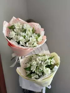 Photo of bouquet "Bouquet 11 Alstroemerias Paper Wrap “Silent Zephyr” Phuket" — Phuket - Flowers Delivery Flowers Place, photo 1 of 1