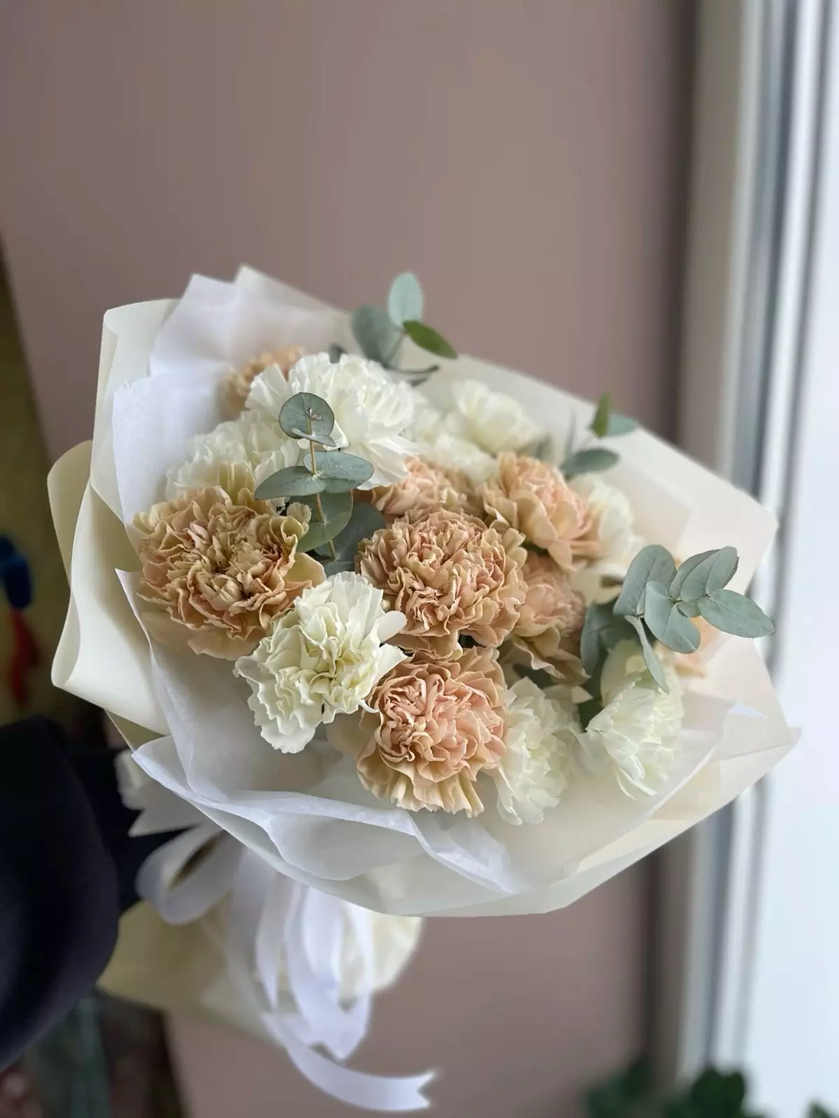 Bouquet photo: Dianthuses — Flowers Place Dubai