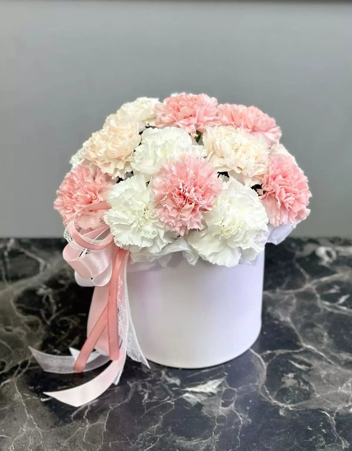 Bouquet photo: Dianthuses — Flowers Place Phuket