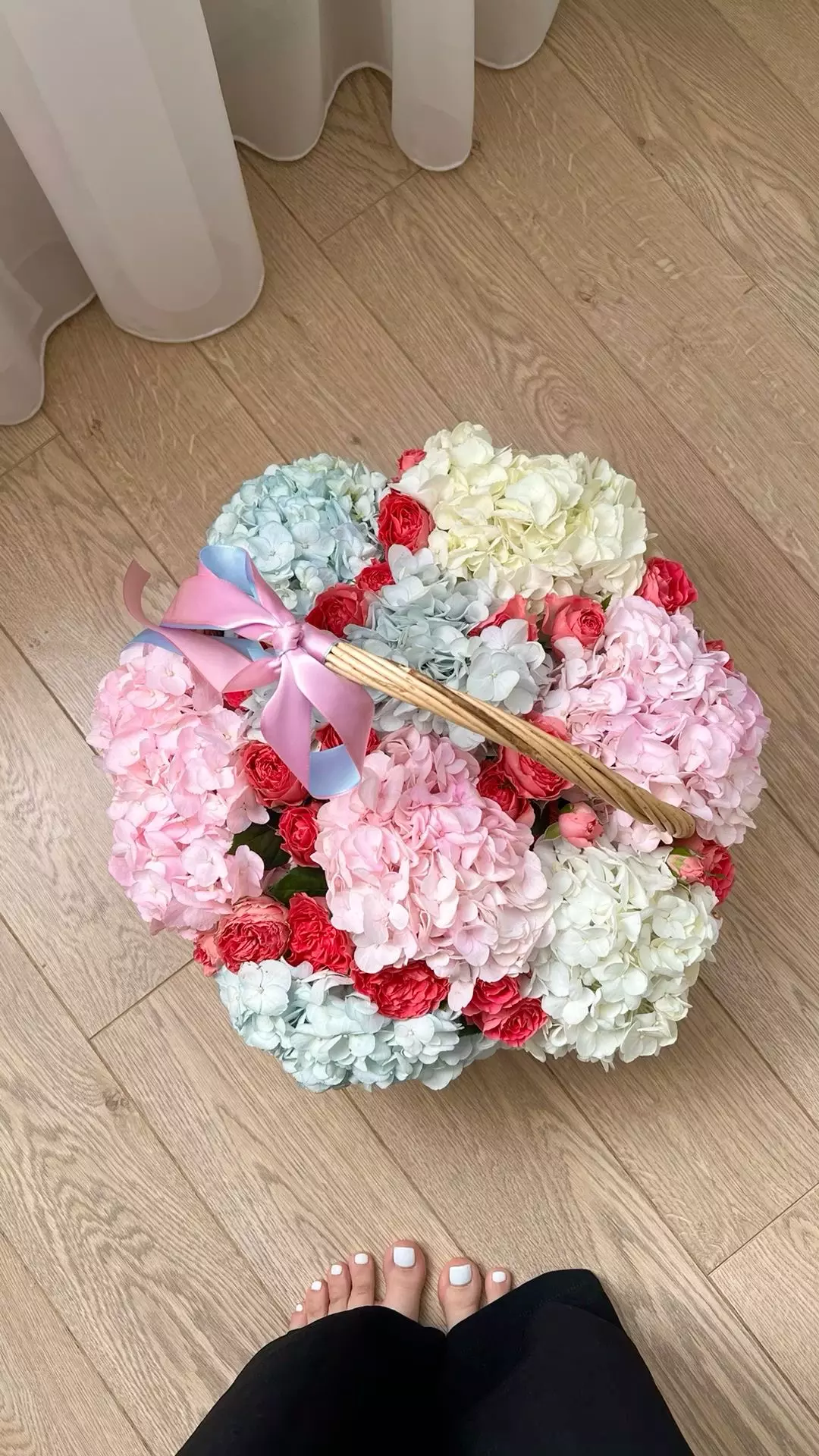 Bouquet photo 2: Flower arrangements — Flowers Place Dubai