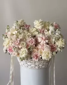 Photo of bouquet "Arrangement French Rose 41 Peony 16 Matthiola 25 “Whispering Dawn” Phuket" — Phuket - Flowers Delivery Flowers Place, photo 1 of 1