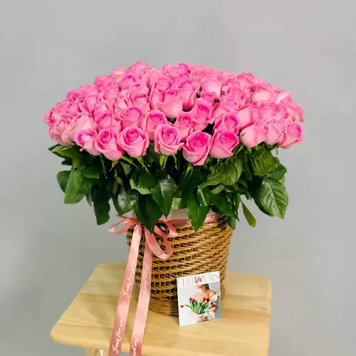 Large bouquet of roses