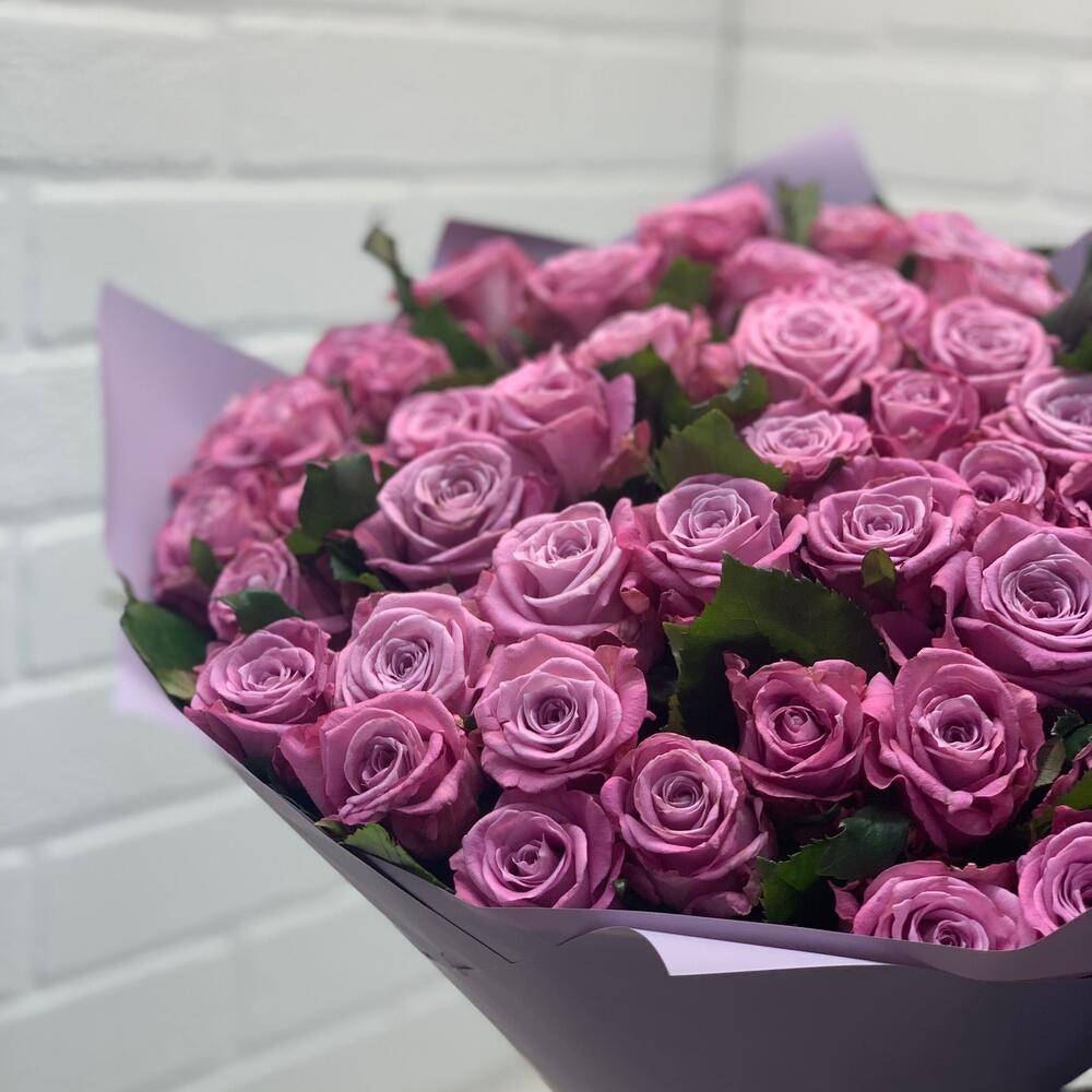 Bouquet 7 Pink Spray Roses Whispering Zephyr Phuket
