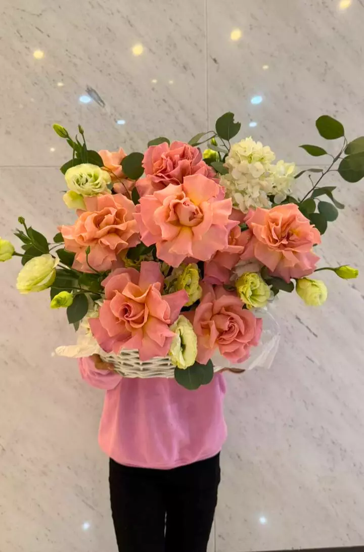 Bouquet photo: Flower arrangements — Flowers Place Istanbul
