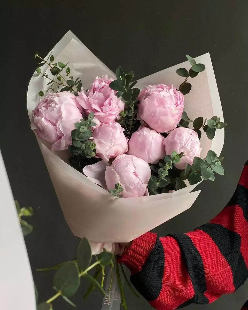 Bouquet photo: Flowers for wife — Flowers Place Istanbul