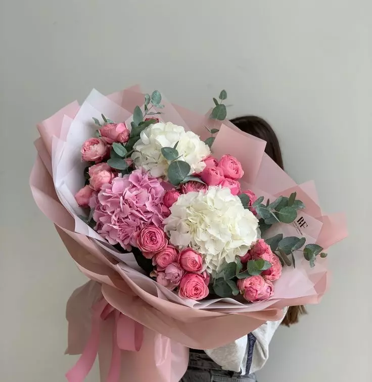 Bouquet photo 3: Best Sellers — Flowers Place Istanbul